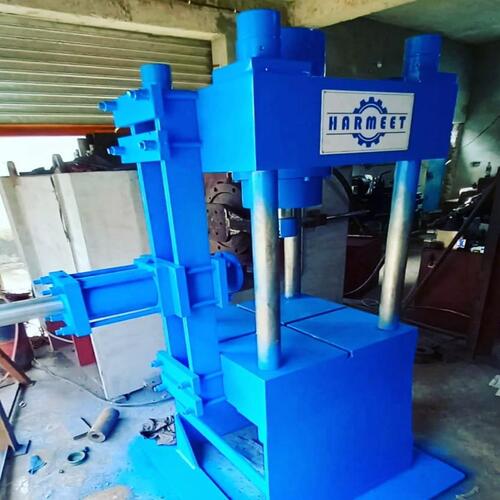 Hydraulic Press capacity 200ton